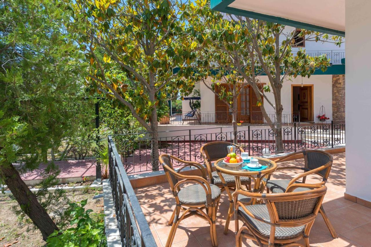 Villas Marianna Kalavárda Extérieur photo